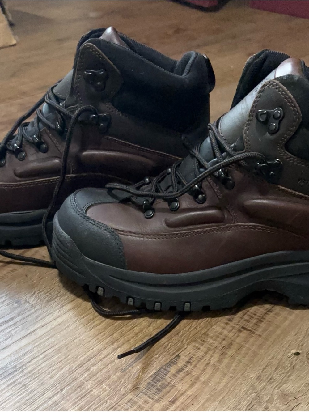 Dunham Dark Brown Leather Hiking Boots with Black Accents